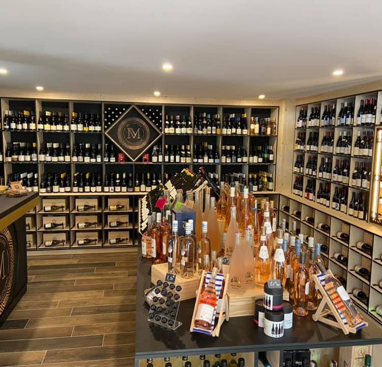 Rénovation Atelier julien Cave à vin Bar à Vin le Millésime Mâcon
